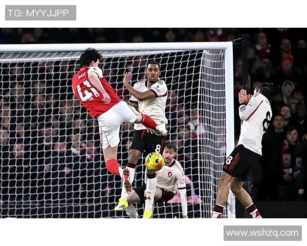 曼联客场遭遇绝杀,英超前四位置再度动摇 曼联客场遭遇绝杀,英超前四位置再度动摇